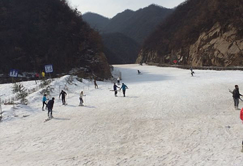 王屋山滑雪场第 10 张图片