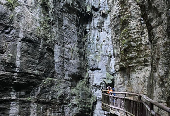 武陵山大裂谷第 49 张图片