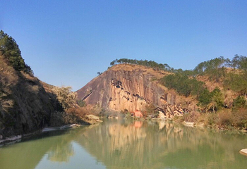 青龙岩风景区第 3 张图片