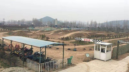 月亮湾乐园第 1 张图片
