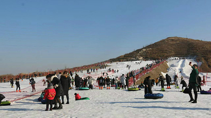 嘉山悠乐谷滑雪场第 15 张图片