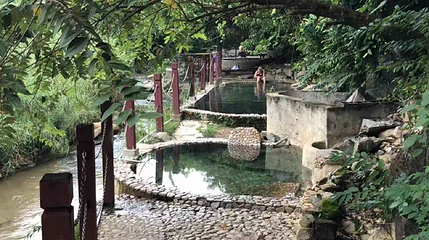 七仙瑶池野溪温泉第 1 张图片