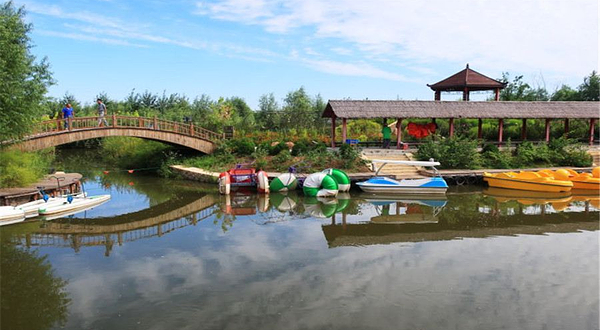 芦海荷畔生态园度假村