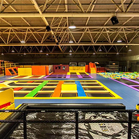 YOYO-JUMP蹦床主题乐园