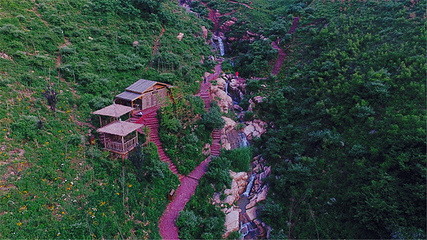 万安山旅游度假区七彩大峡谷第 68 张图片