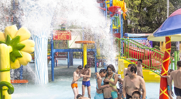 航空小镇水乐园