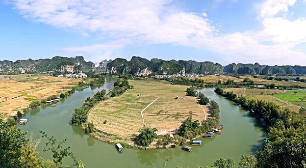 上林霞客桃源壮乡旅游度假区