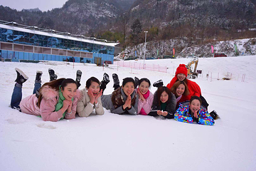 武当国际滑雪场第 8 张图片