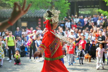 九顶塔中华民族欢乐园第 4 张图片