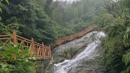 白云峡瀑布群景区第 3 张图片