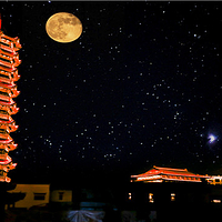 鸠兹夜游演艺小镇