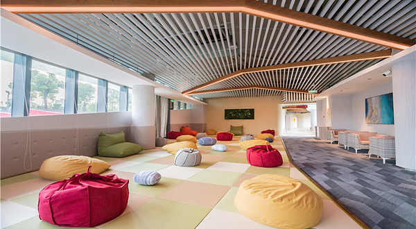 红馆·东方泉都·户外温泉馆