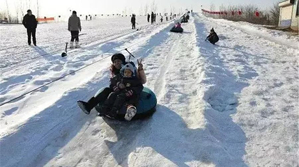 玉黛湖滑雪场第 1 张图片
