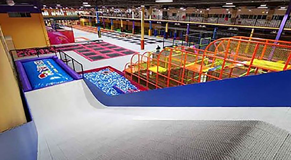 反弹蹦床公园(广州南站店)