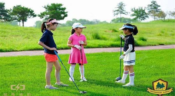 精英成长户外体育活动营地