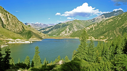大龙池旅游风景区第 14 张图片