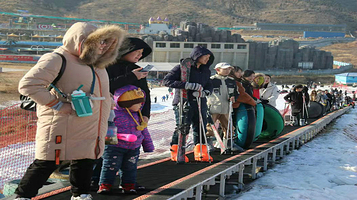 嘉山悠乐谷滑雪场