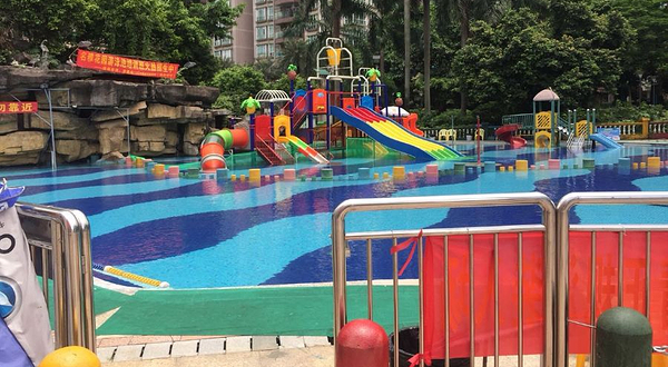 鑫龙水上乐园(佛山名雅店)
