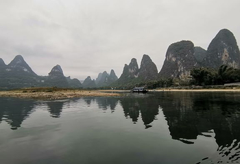 聚龙潭奇石宫第 19 张图片