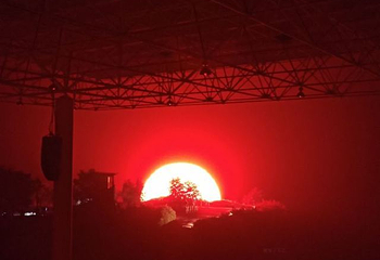 太行山实景剧第 8 张图片