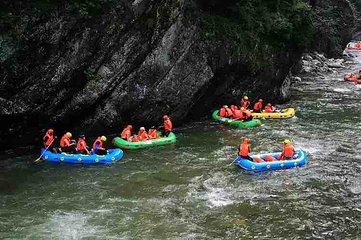 秦岭峡谷漂流第 7 张图片
