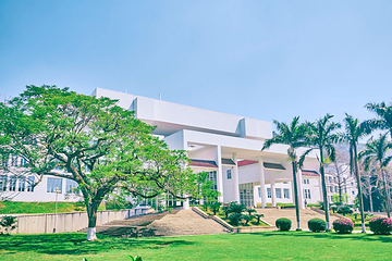 汕头大学(桑浦山校区)第 5 张图片