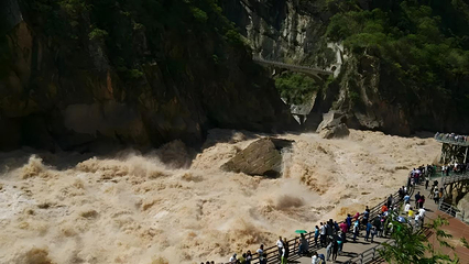 虎跳峡(香格里拉段)第 16 张图片