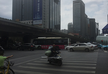 和平路金街第 2 张图片