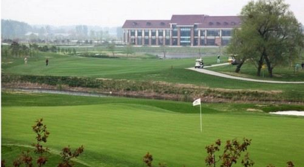 香树湾高尔夫俱乐部
