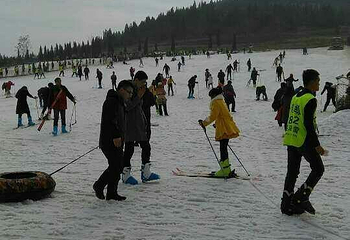 青州市驼山滑雪场第 10 张图片