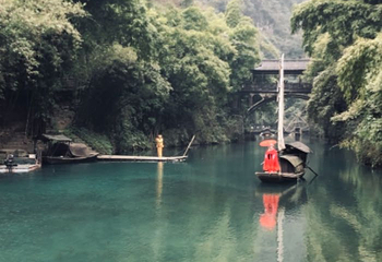西陵峡游船第 20 张图片