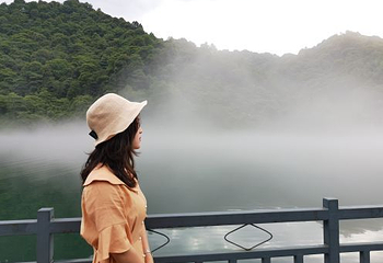龙景大峡谷瀑布群第 7 张图片