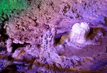 玉龙洞第 25 张图片