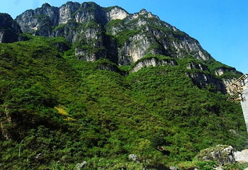 高岚大峡谷旅游度假区第 12 张图片