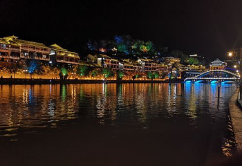 酉水画廊第 16 张图片