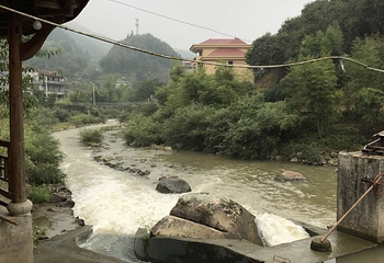 龙潭湾峡谷漂流第 2 张图片