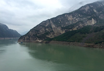 牛肝马肺峡第 3 张图片