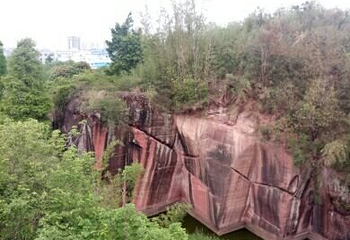燕岭摩崖石刻第 3 张图片
