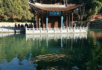 卧佛寺第 3 张图片