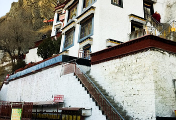 鲁普岩寺第 5 张图片