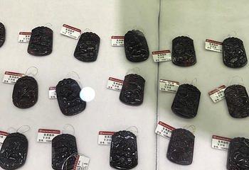 桂林观石堂鸡血玉博物馆第 4 张图片