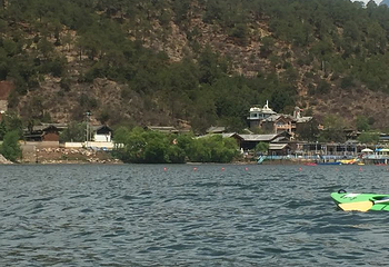 拉市海美泉在水一方农庄第 13 张图片