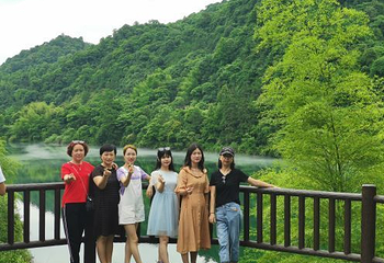 龙景大峡谷瀑布群第 10 张图片
