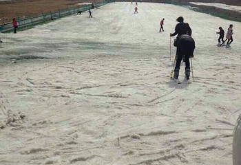 五莲山滑雪场第 37 张图片