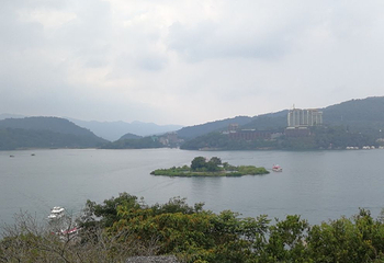 拉鲁岛第 3 张图片