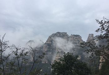 白石山大剧院第 31 张图片