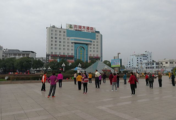 桂林中心广场第 5 张图片