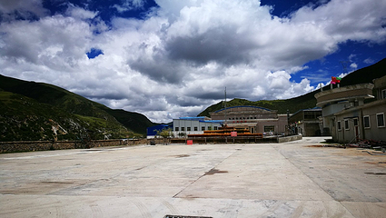 拉萨日多温泉山庄第 12 张图片