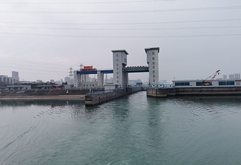 西陵峡观光游船(峡口山庄码头)第 5 张图片