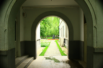 北京外国语大学第 24 张图片